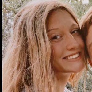 Meet your Posher, Sloan